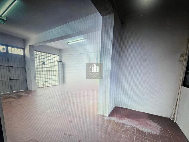 Armazém/Garagem 260m2