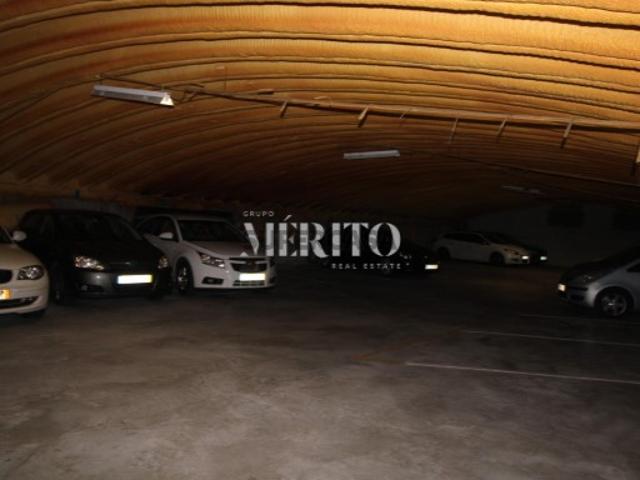 Armazém/Garagem na Póvoa de Varzim