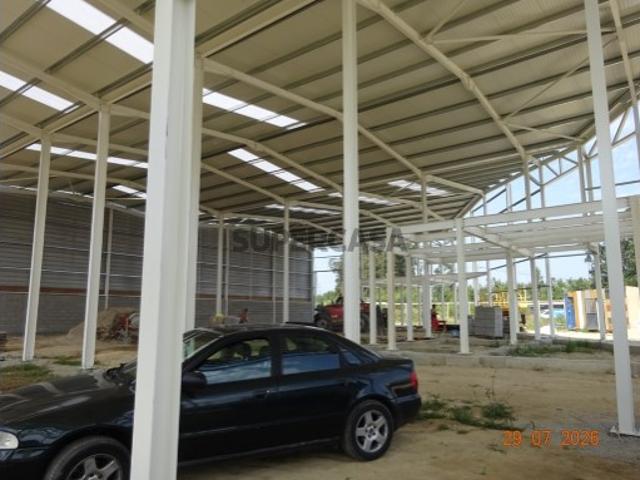 ARMAZÉNS EM CONSTRUÇÃO TROFA