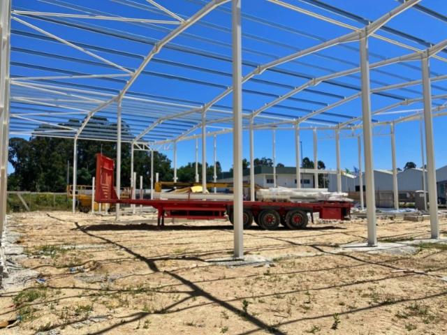 Armazéns novos para venda São Romão do Coronado