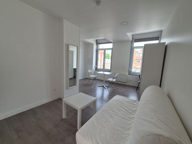 Armentieres Studio meublé