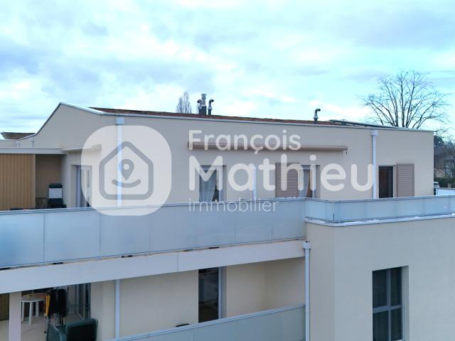 ARNAS APPARTEMENT T4 IMMEUBLE DE STANDING
