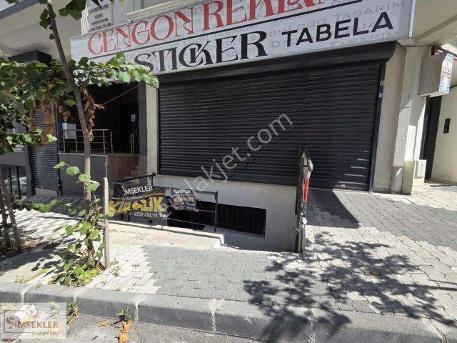 Arnavutköy Merkezde Kiralık Atölye &depo