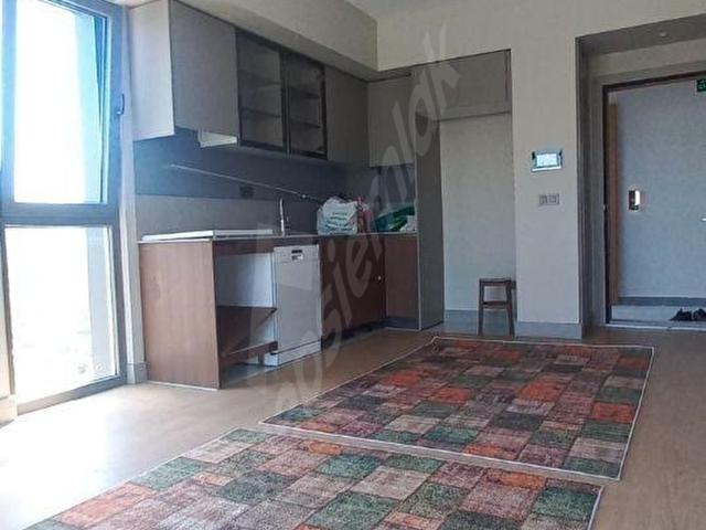 ARNAVUTKÖY FOREV SİTESİNDE KİRALIK 1+1 FULL EŞYALI DAİRE