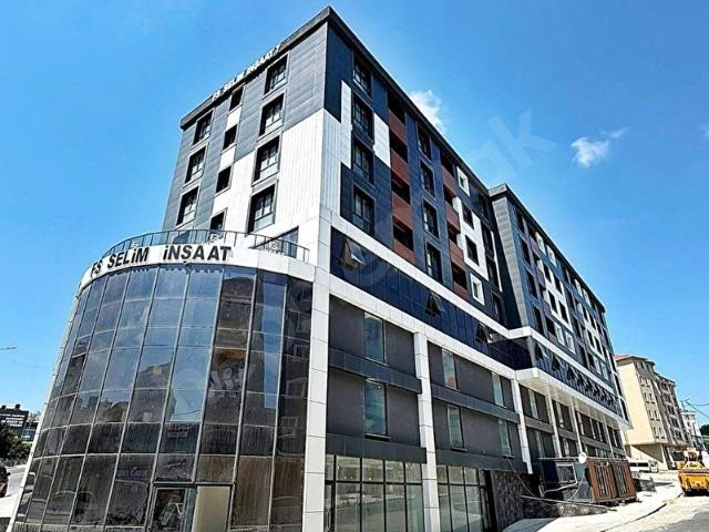 ARNAVUTKÖY HADIMKÖY'DE KREDİYE UYGUN SIFIR BALKONLU ARAKAT DAİRE !