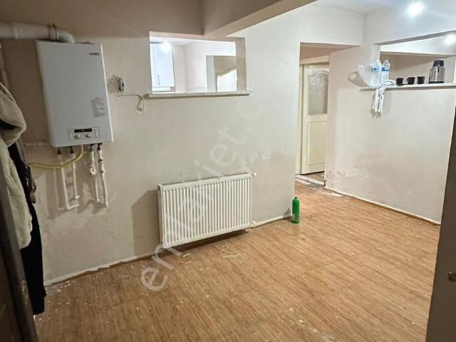 Arnavutköy İslambey Mahallesi'nde Satılık 2+1 Bahçe Katı Daire