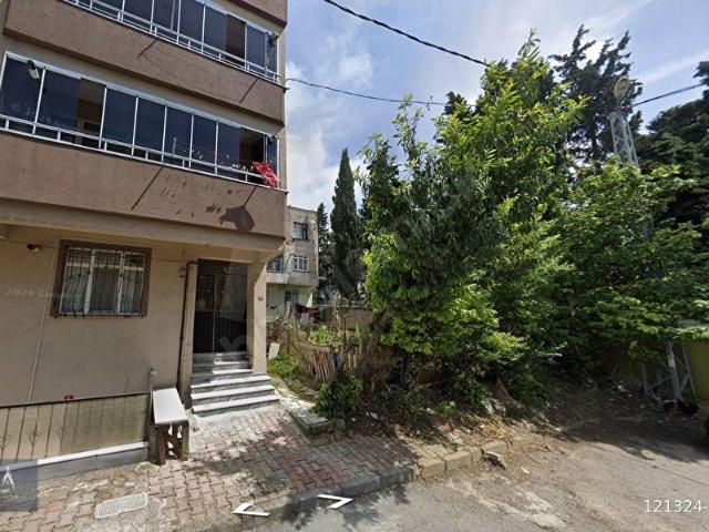 ARNAVUTKÖY İSLAMBEY MAHALLESİNDE 12 HİSSELİ 74 M2 SATILIK ARSA