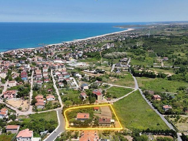 Arnavutköy Karaburun'da Satılık Arsa