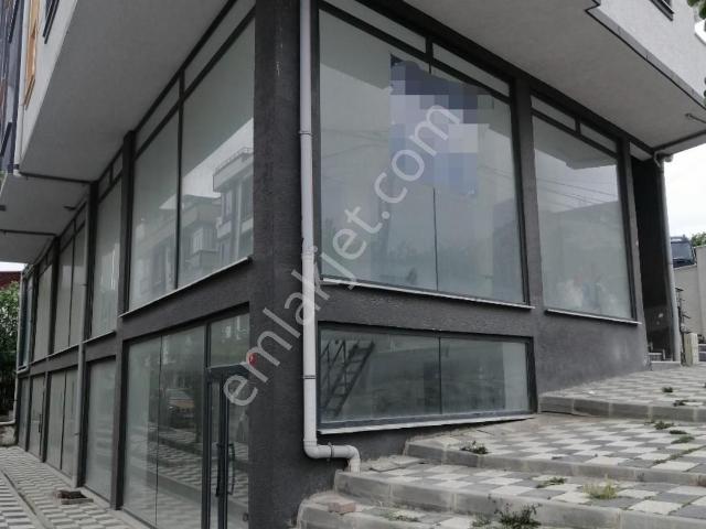 Arnavutköy Karlıbayır Mah Satılık 700m2 Dükkan