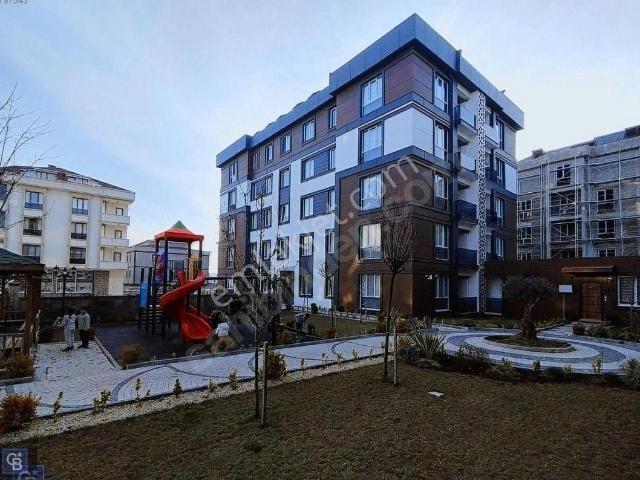 Arnavutköy /karlıbayır / Satılık / Lüx Daire