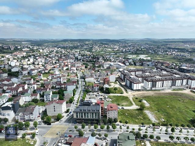 ARNAVUTKÖY KIBRIS CADDESİ SATILIK ARSA