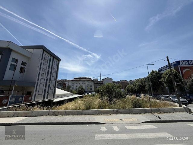 Arnavutköy Satılık Arsa Ticari İmarlı 1.400m Cadde Cephe