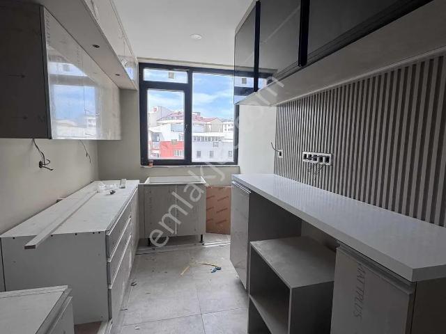 Arnavutköy Taşoluk Havakent Projesinde Satılık 3+1 Daire