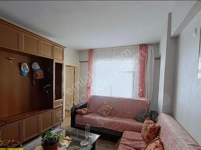 Arnavutköy Yunus Emre Mah. 130m2 3+1 Satılık Daire