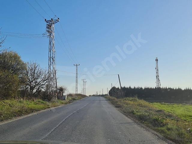 Arnavutköy Yassıören Rezerv Alanında Konut İmarlı kupon Arsa