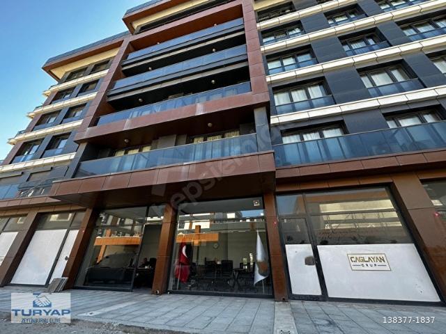 Arnavutköy'de Sıfır Prestijli Satılık Dükkan 80 M2 Uygun Fiyat!