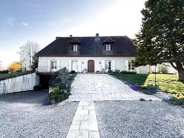 Arnay le Duc 21230 Achat / Vente maison 10 pièces t10