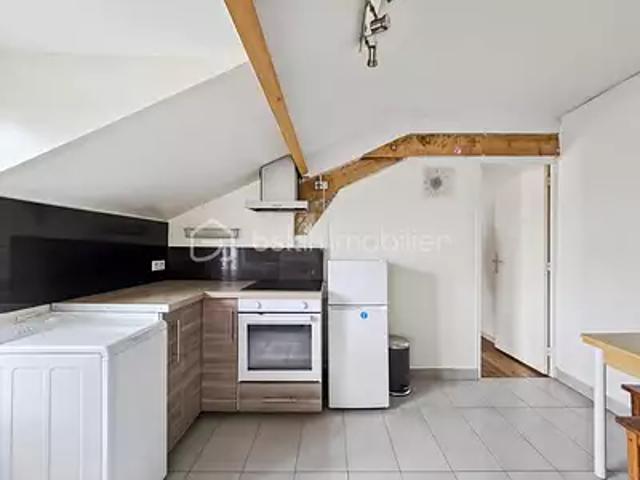 Arnouville 95400 Achat / Vente appartement 2 pièces t2 au dernier étage cave