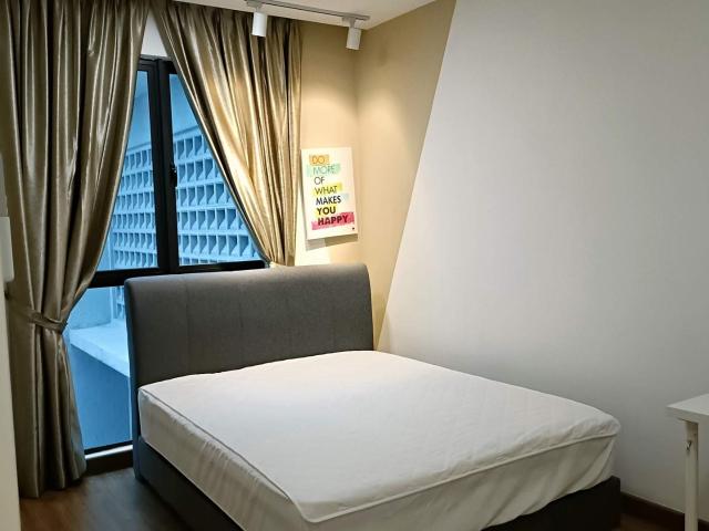 Aratre Residence Medium Room R1 • Evolve Concept Mall • Ara Damansara LRT ️