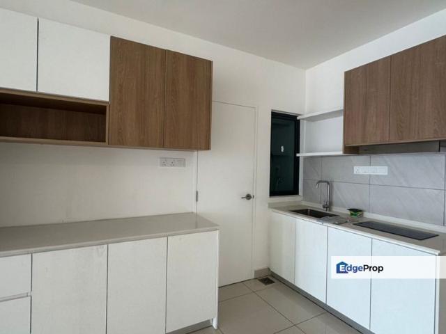 AraTre' Residences