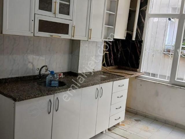 Araz Gayrimenkul Esentepe Mah.satılık Balkonlu Giriş 2+1 Daire