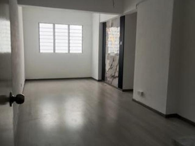 Ara Greens Sungai Ara Partial Furnished 3 Rooms 1 Bath 1 Parking