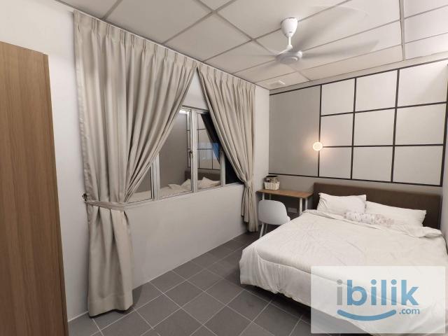 Ara Damansara Shoplot Rooms