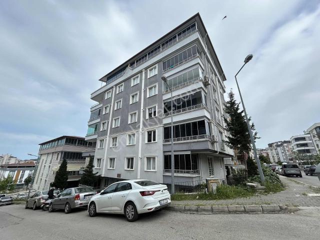 !ara Kat, Sınırsız Kredi! Mükkemel Konumda Satılık 2+1 Daire