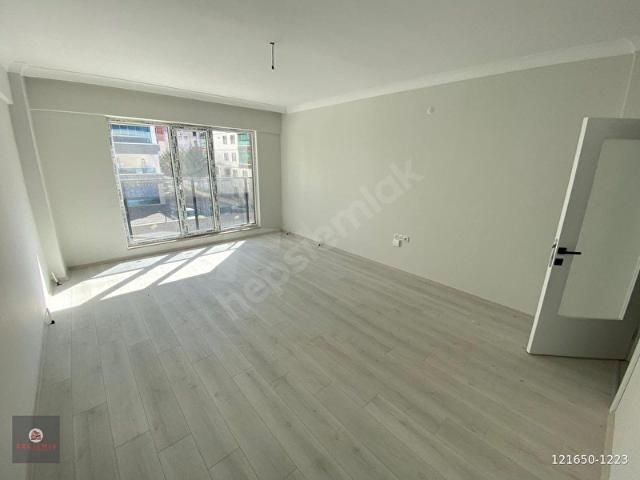 ARA KAT SATILIK 2+1 SIFIR DAİRE SEÇİLMİŞ GAYRİMENKUL'den