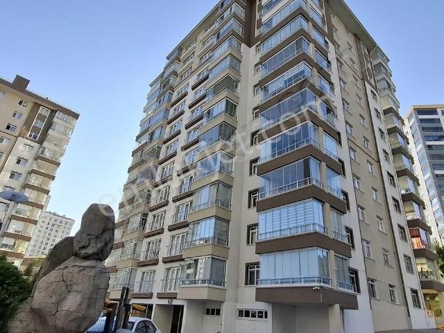 Ara Katta 3+1 Bu Genişlikte Bu Fiyata Ata Mahallesinde