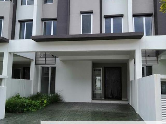Arahsia Residences, Tropicana Aman