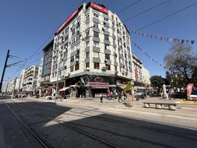 Şarampol Caddesi Kapalı Yolda İş Merkezinde 2+1 Kiralık Ofis