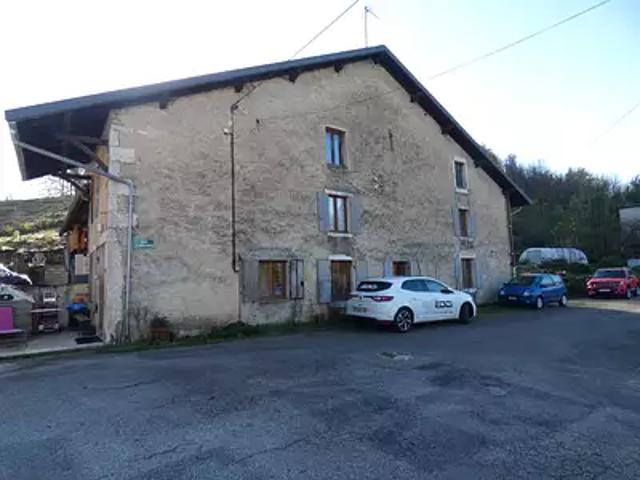 Aranc 01110 Achat / Vente maison 6 pièces t6