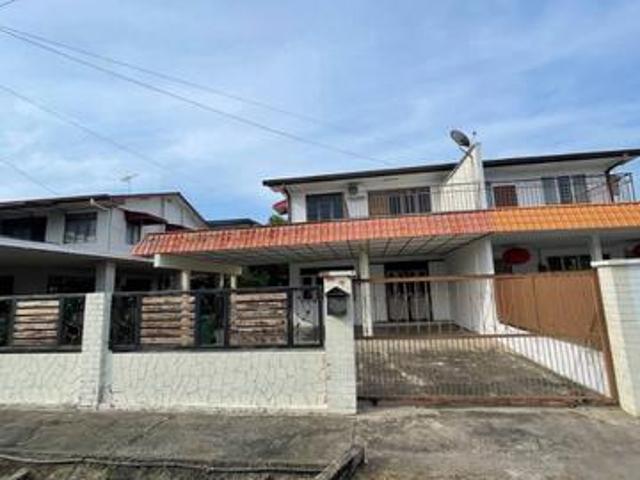 Arang Road Near Boulevard Mall Double Storey Semi Detached House