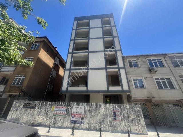 Aras'tan Merkezi Konum'da Sıfır 3.kat Yüksek Kira Getirili 1+1