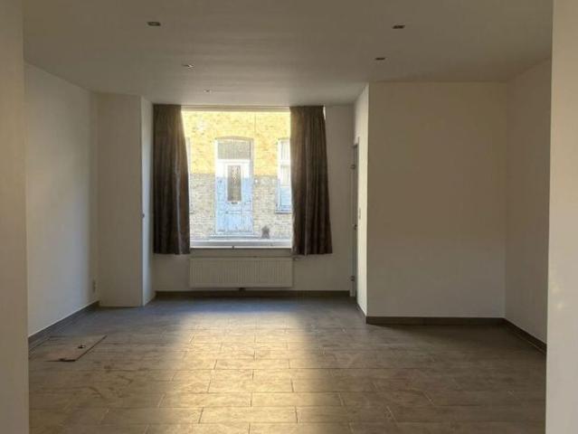 Arbeiderswoning te huur in Veurne voor € 870 met 3 slaapkamers
