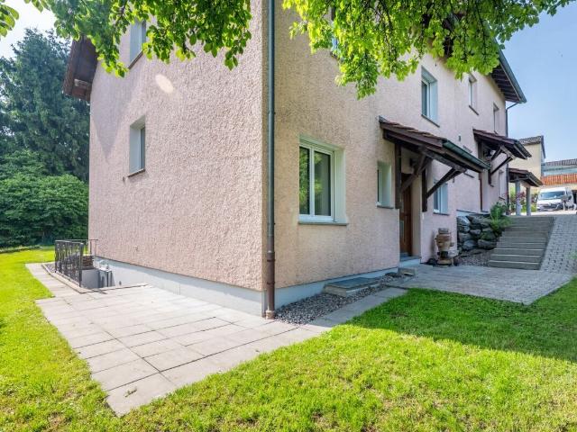 Arbeiten und Leben vereint. 6.5 Zimmer Einfamilienhaus mit Homeoffice Möglichkeit, Garten und Garage | dreamo. Ch