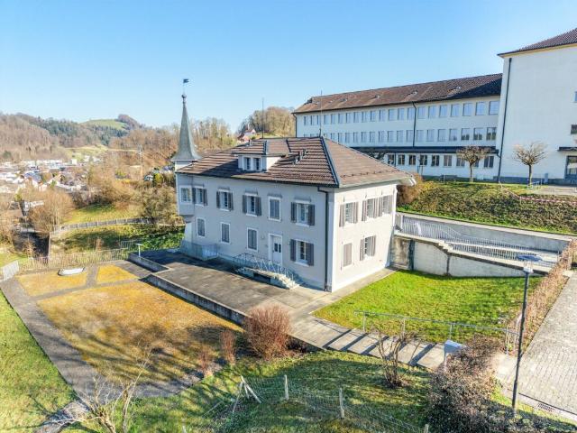 Arbeiten mit Weitblick im Bergli 147 CHF/m2/Jahr