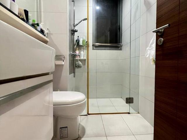 Arc At Tampines D18, Condominium
