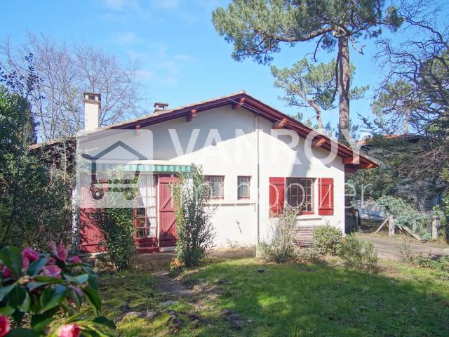 Arcachon Abatilles / Villa de pays de plain pied sur terrain p