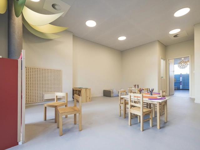 Arcade for rent in Chavannes près Renens 650 m² | dreamo. Ch