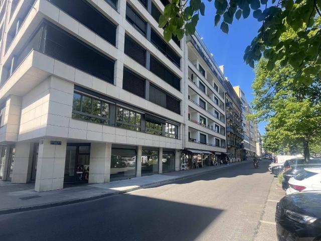 Arcade for rent in Genève 177 m² | dreamo. Ch
