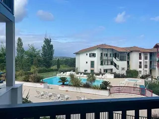 Arcangues 64200 Achat / Vente appartement 2 pièces t2 piscine jardin