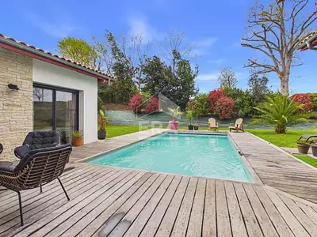 Arcangues 64200 Achat / Vente maison 6 pièces t6 piscine parking