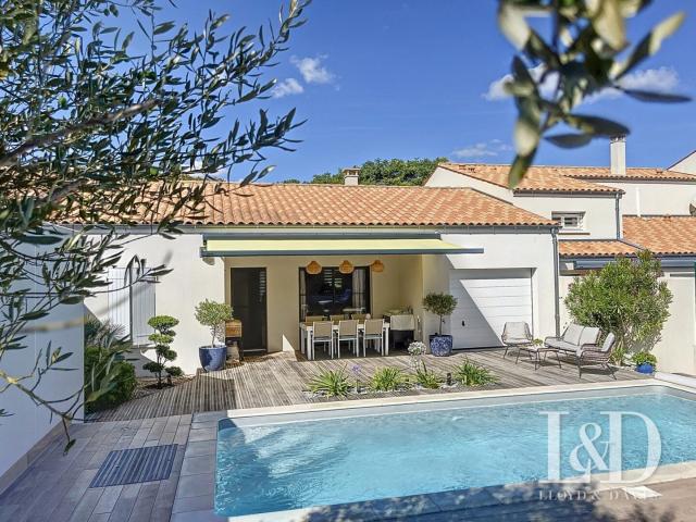 ARCES: PLAIN PIED DE 2017 AVEC PISCINE