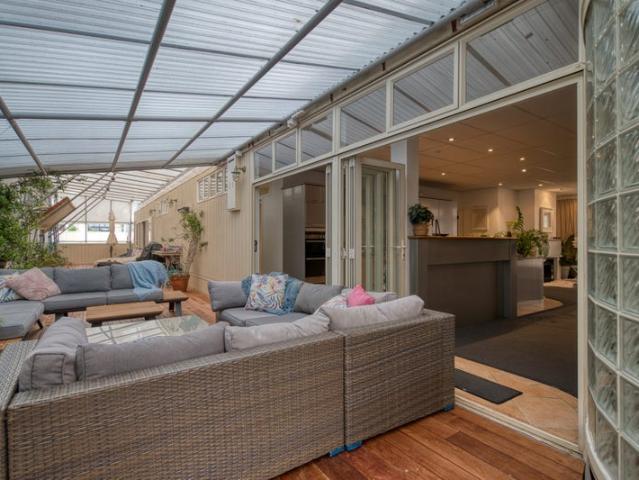 arch hill, 3 bedrooms