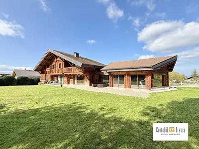 Archamps 74160 Achat / Vente maison 12 pièces t12 piscine parking