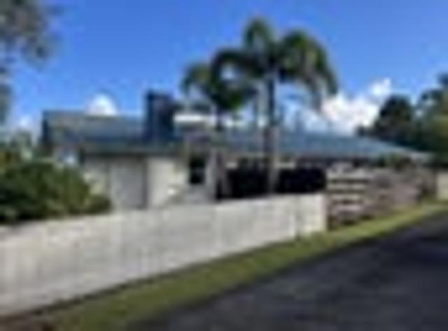 Archie 1960's: 4 bedroom weatherboard home