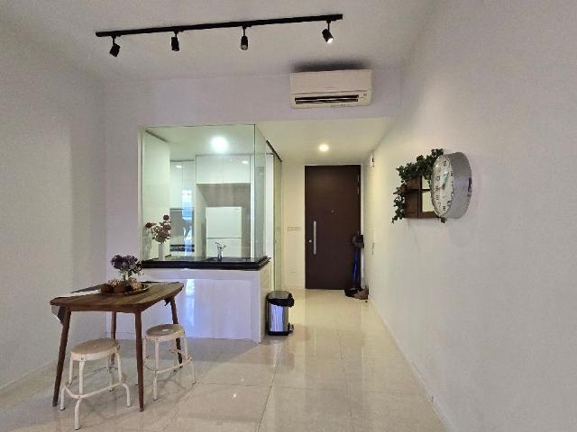 Archipelago Condominium For Sale, $1,500,000, 2 Bed 2 Bath 829 sqft $1,809.00 psf