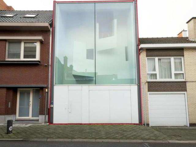 ARCHITECTURAAL UNIEKE WONING IN HET HART VAN BILZEN